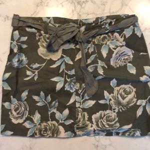 Band of Gypsies skirt, size 5 Junior’s, New.